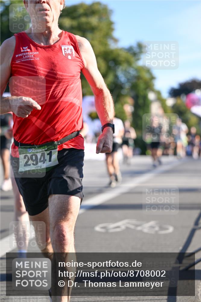 07.09.2025 - BARMER Alsterlauf Dr. Thomas Lammeyer http://msf.ph/oto/8708002 07.09.2025 09:29:28 Laufen 36, 2941, 444 meine-sportfotos.de