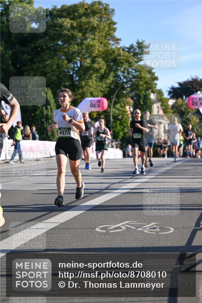 07.09.2025 - BARMER Alsterlauf Dr. Thomas Lammeyer http://msf.ph/oto/8708010 07.09.2025 09:29:29 Laufen 4978, 4034, 54 meine-sportfotos.de