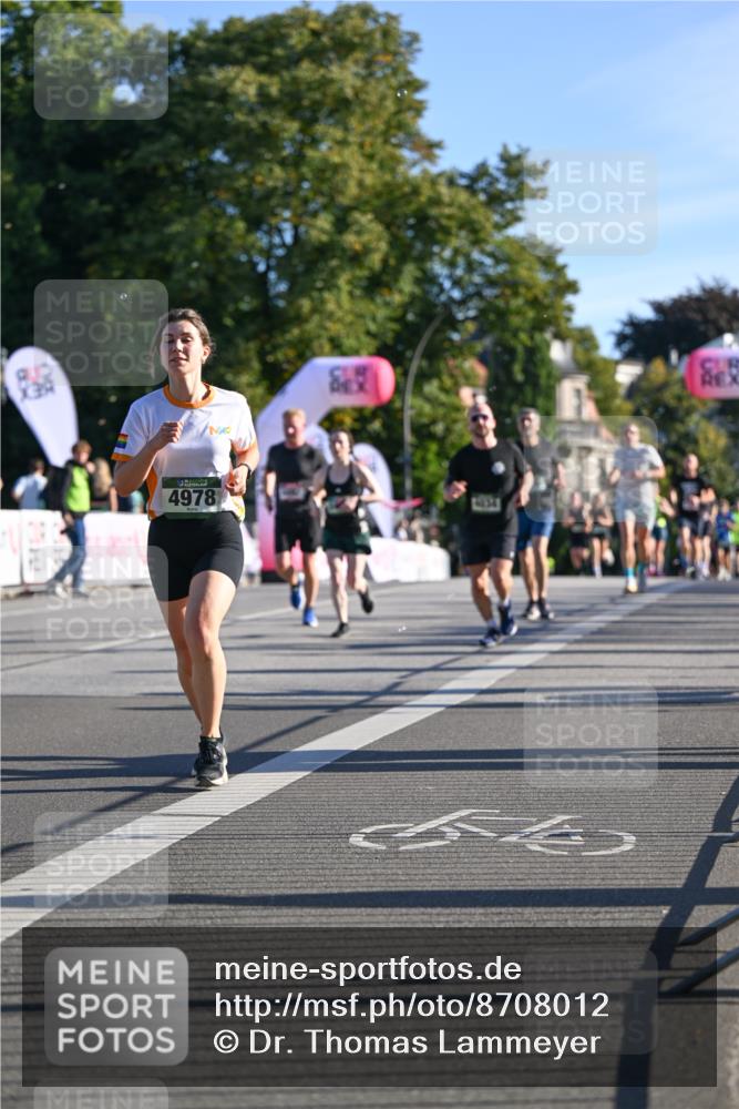 07.09.2025 - BARMER Alsterlauf Dr. Thomas Lammeyer http://msf.ph/oto/8708012 07.09.2025 09:29:29 Laufen 4978, 565 meine-sportfotos.de