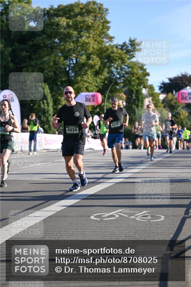 07.09.2025 - BARMER Alsterlauf Dr. Thomas Lammeyer http://msf.ph/oto/8708025 07.09.2025 09:29:31 Laufen 00, 559, 4034, 4336, 39 meine-sportfotos.de