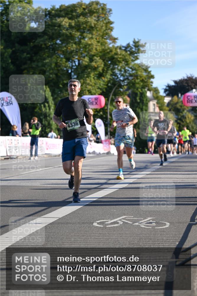 07.09.2025 - BARMER Alsterlauf Dr. Thomas Lammeyer http://msf.ph/oto/8708037 07.09.2025 09:29:33 Laufen 4336 meine-sportfotos.de