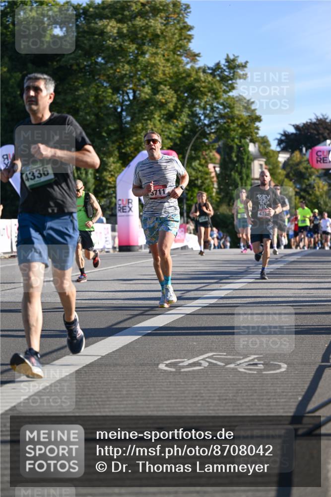 07.09.2025 - BARMER Alsterlauf Dr. Thomas Lammeyer http://msf.ph/oto/8708042 07.09.2025 09:29:34 Laufen 4336, 418 meine-sportfotos.de