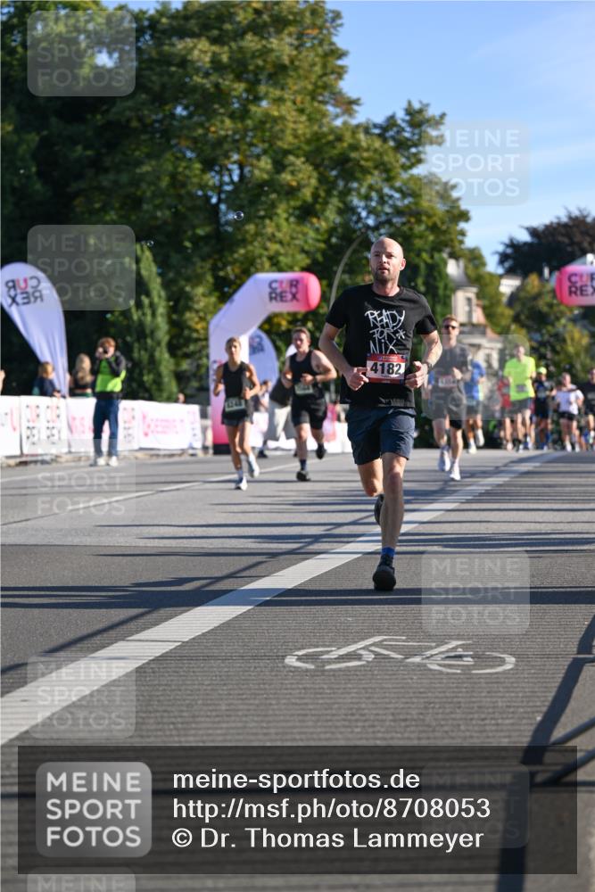 07.09.2025 - BARMER Alsterlauf Dr. Thomas Lammeyer http://msf.ph/oto/8708053 07.09.2025 09:29:36 Laufen 1248, 4182 meine-sportfotos.de