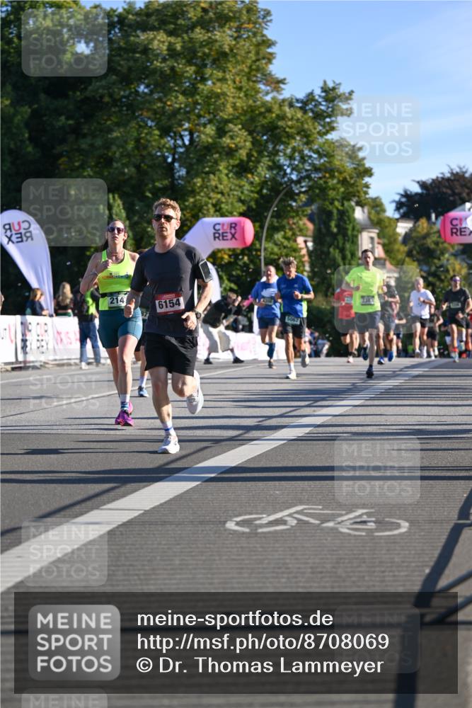 07.09.2025 - BARMER Alsterlauf Dr. Thomas Lammeyer http://msf.ph/oto/8708069 07.09.2025 09:29:39 Laufen 214, 6154, 5067, 2381 meine-sportfotos.de