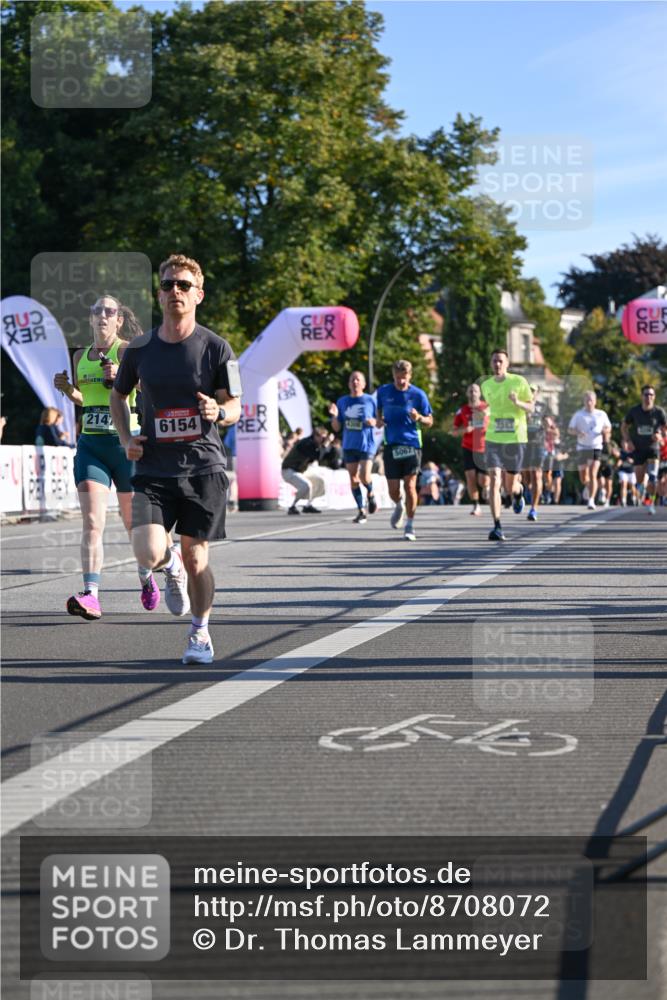 07.09.2025 - BARMER Alsterlauf Dr. Thomas Lammeyer http://msf.ph/oto/8708072 07.09.2025 09:29:40 Laufen 2147, 6154, 5067, 2383 meine-sportfotos.de
