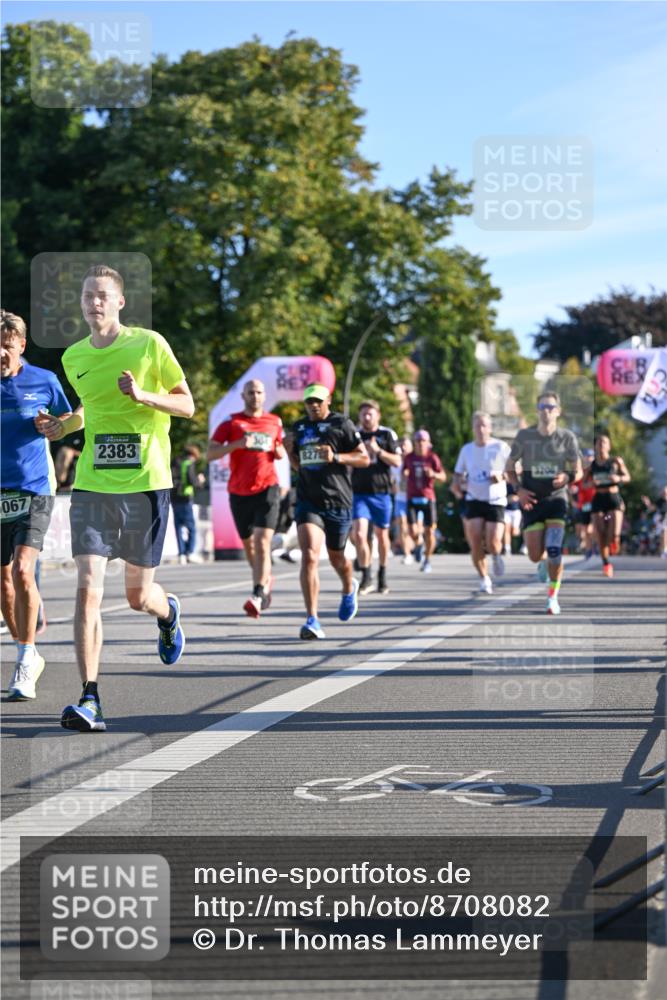 07.09.2025 - BARMER Alsterlauf Dr. Thomas Lammeyer http://msf.ph/oto/8708082 07.09.2025 09:29:44 Laufen 067, 2383, 8279, 3206 meine-sportfotos.de