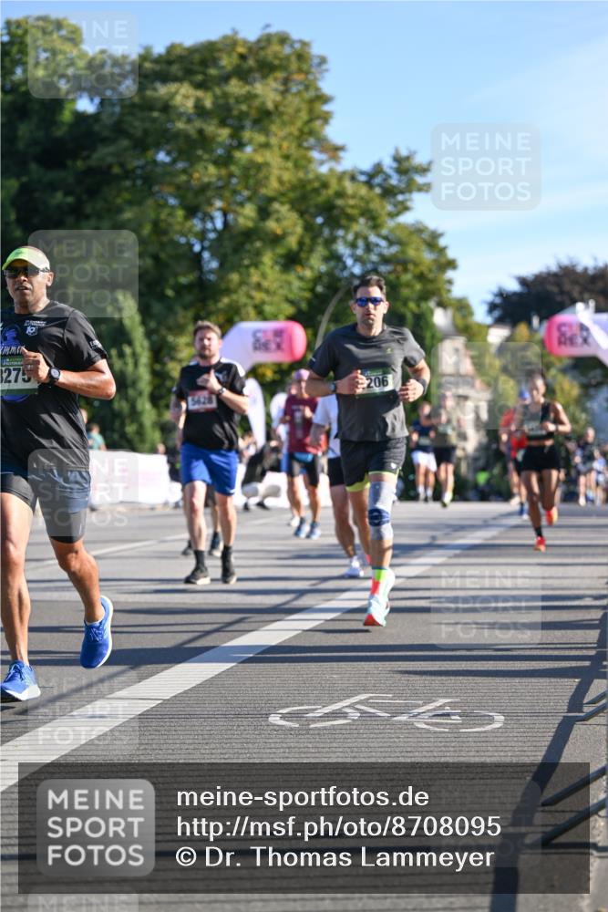 07.09.2025 - BARMER Alsterlauf Dr. Thomas Lammeyer http://msf.ph/oto/8708095 07.09.2025 09:29:46 Laufen 10, 275, 5628, 206 meine-sportfotos.de