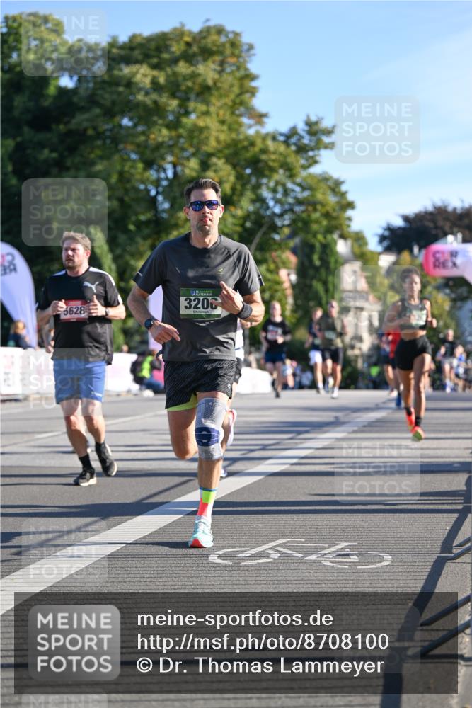 07.09.2025 - BARMER Alsterlauf Dr. Thomas Lammeyer http://msf.ph/oto/8708100 07.09.2025 09:29:47 Laufen 3200, 5628 meine-sportfotos.de