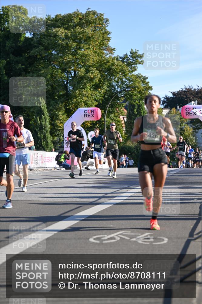 07.09.2025 - BARMER Alsterlauf Dr. Thomas Lammeyer http://msf.ph/oto/8708111 07.09.2025 09:29:49 Laufen 2918, 589, 4010, 2912, 3426 meine-sportfotos.de