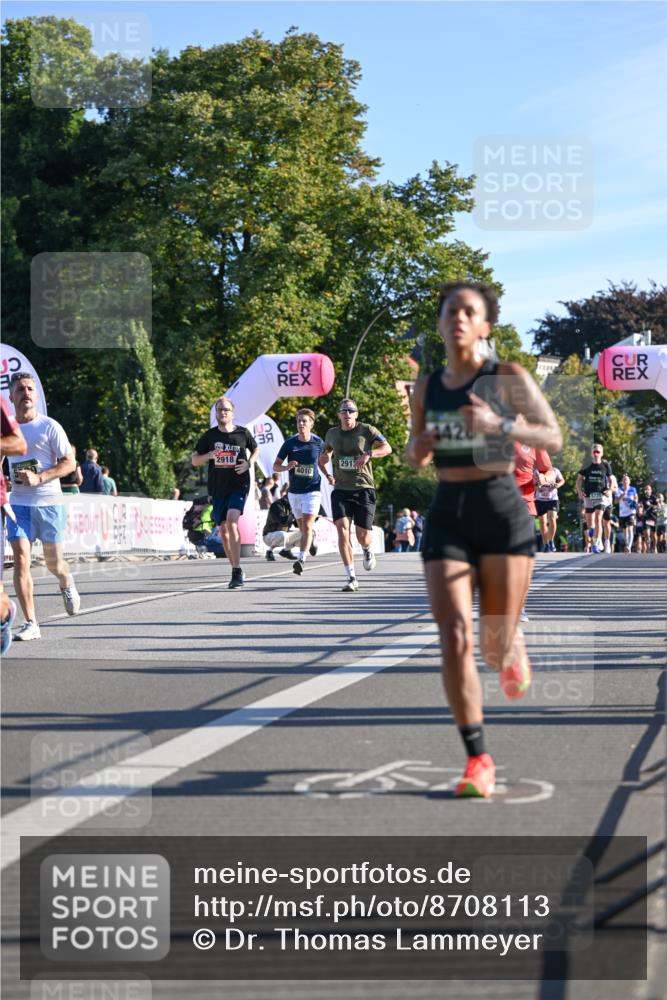 07.09.2025 - BARMER Alsterlauf Dr. Thomas Lammeyer http://msf.ph/oto/8708113 07.09.2025 09:29:49 Laufen 2918, 4010, 291 meine-sportfotos.de