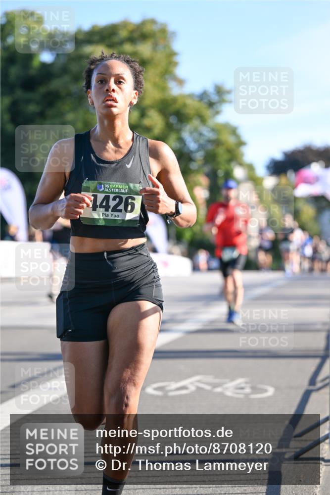 07.09.2025 - BARMER Alsterlauf Dr. Thomas Lammeyer http://msf.ph/oto/8708120 07.09.2025 09:29:50 Laufen 36, 1426 meine-sportfotos.de