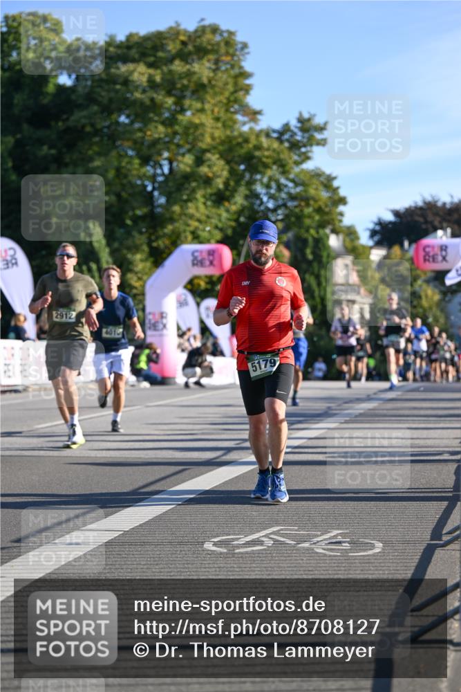 07.09.2025 - BARMER Alsterlauf Dr. Thomas Lammeyer http://msf.ph/oto/8708127 07.09.2025 09:29:51 Laufen 2, 2912, 4010, 5179 meine-sportfotos.de