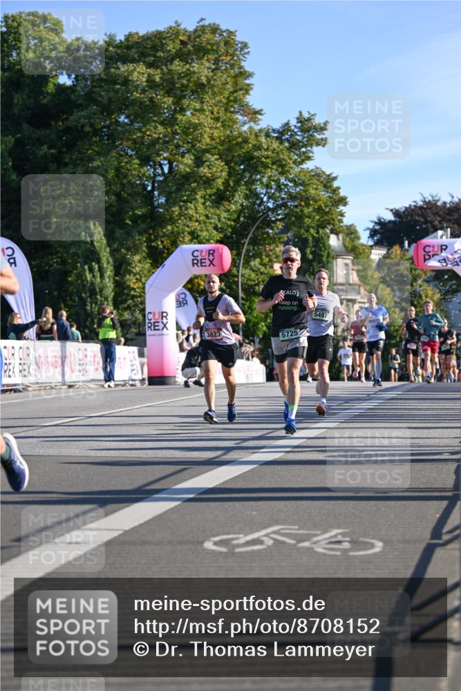 07.09.2025 - BARMER Alsterlauf Dr. Thomas Lammeyer http://msf.ph/oto/8708152 07.09.2025 09:29:56 Laufen 20, 3823, 5725, 5487, 554 meine-sportfotos.de
