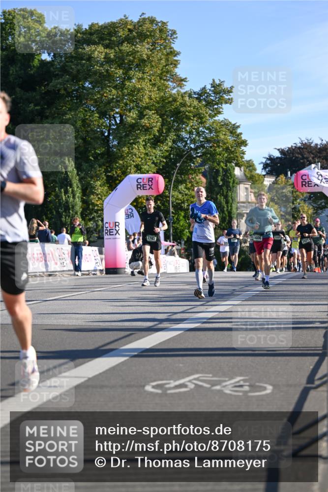 07.09.2025 - BARMER Alsterlauf Dr. Thomas Lammeyer http://msf.ph/oto/8708175 07.09.2025 09:30:00 Laufen 3767, 25606, 2921, 554 meine-sportfotos.de
