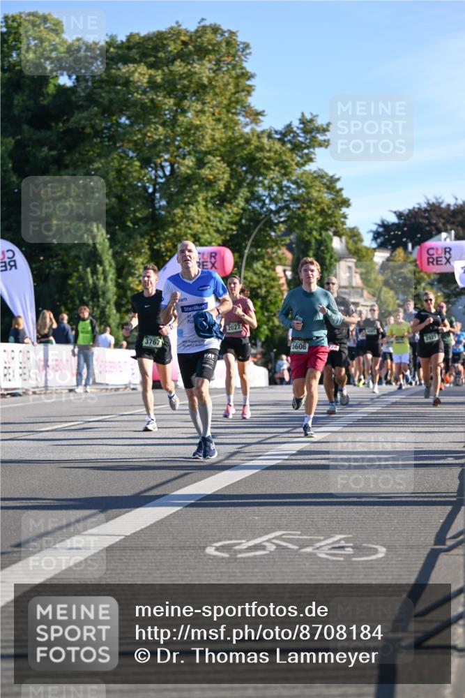 07.09.2025 - BARMER Alsterlauf Dr. Thomas Lammeyer http://msf.ph/oto/8708184 07.09.2025 09:30:01 Laufen 11, 3767, 2027, 5606, 2921 meine-sportfotos.de