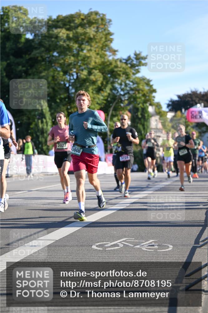 07.09.2025 - BARMER Alsterlauf Dr. Thomas Lammeyer http://msf.ph/oto/8708195 07.09.2025 09:30:03 Laufen 2027, 5606, 2921 meine-sportfotos.de