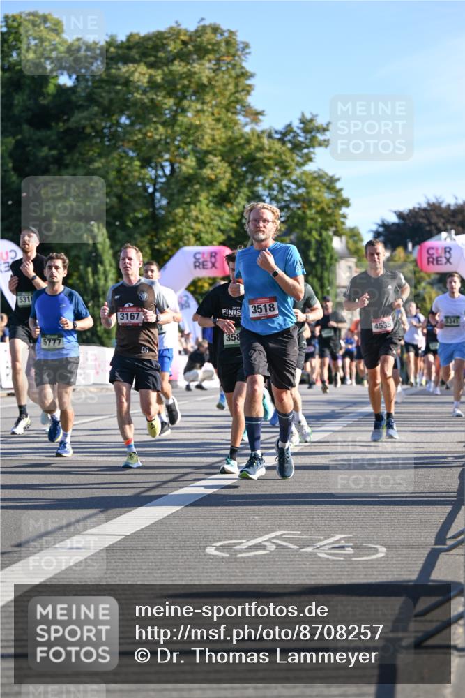 07.09.2025 - BARMER Alsterlauf Dr. Thomas Lammeyer http://msf.ph/oto/8708257 07.09.2025 09:30:13 Laufen 531, 5777, 3167, 358, 3518, 4535, 5341 meine-sportfotos.de
