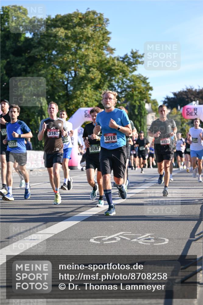 07.09.2025 - BARMER Alsterlauf Dr. Thomas Lammeyer http://msf.ph/oto/8708258 07.09.2025 09:30:13 Laufen 531, 5777, 3167, 1612, 3587, 3518, 4535 meine-sportfotos.de