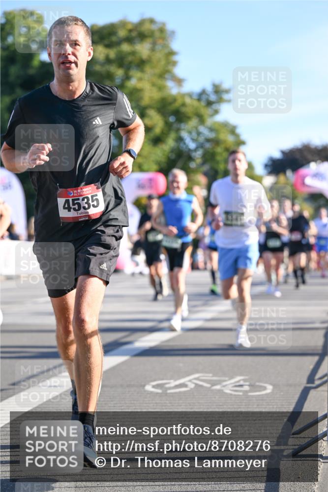 07.09.2025 - BARMER Alsterlauf Dr. Thomas Lammeyer http://msf.ph/oto/8708276 07.09.2025 09:30:16 Laufen 36, 4535, 1641, 654 meine-sportfotos.de