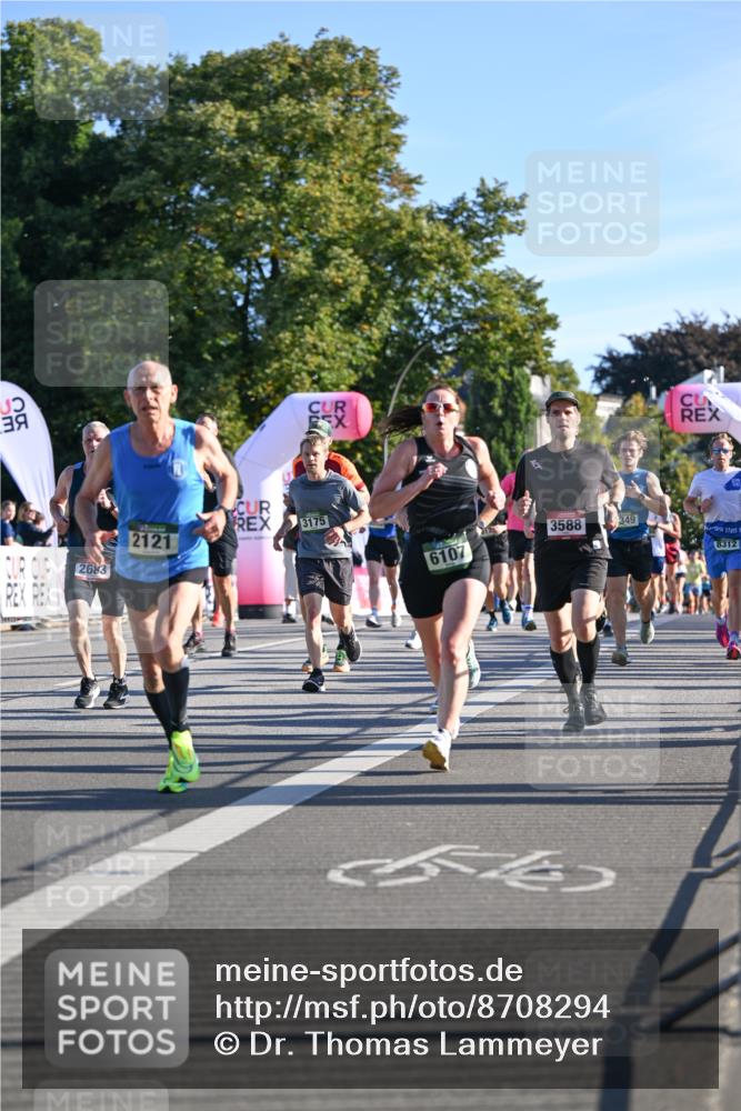 07.09.2025 - BARMER Alsterlauf Dr. Thomas Lammeyer http://msf.ph/oto/8708294 07.09.2025 09:30:19 Laufen 20, 2683, 2121, 3175, 3588, 6107, 4, 349, 8312 meine-sportfotos.de