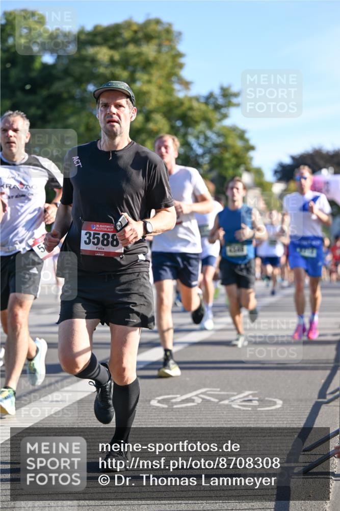 07.09.2025 - BARMER Alsterlauf Dr. Thomas Lammeyer http://msf.ph/oto/8708308 07.09.2025 09:30:21 Laufen 10, 36, 3588, 6644 meine-sportfotos.de