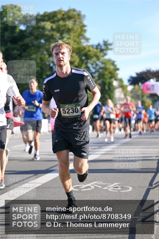 07.09.2025 - BARMER Alsterlauf Dr. Thomas Lammeyer http://msf.ph/oto/8708349 07.09.2025 09:30:29 Laufen 36, 5230 meine-sportfotos.de