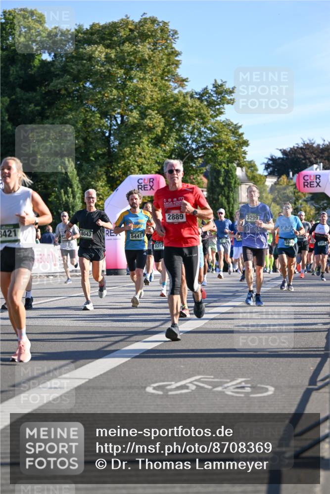07.09.2025 - BARMER Alsterlauf Dr. Thomas Lammeyer http://msf.ph/oto/8708369 07.09.2025 09:30:33 Laufen 8421, 8043, 5441, 8317, 2889, 3299, 554, 5905, 1999 meine-sportfotos.de