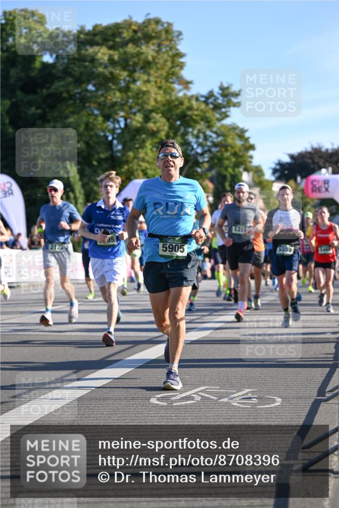 07.09.2025 - BARMER Alsterlauf Dr. Thomas Lammeyer http://msf.ph/oto/8708396 07.09.2025 09:30:38 Laufen 5, 95, 5905, 5351, 5553 meine-sportfotos.de