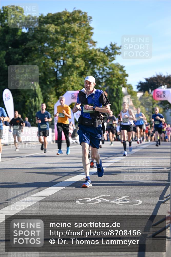 07.09.2025 - BARMER Alsterlauf Dr. Thomas Lammeyer http://msf.ph/oto/8708456 07.09.2025 09:30:49 Laufen  meine-sportfotos.de