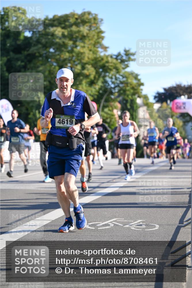 07.09.2025 - BARMER Alsterlauf Dr. Thomas Lammeyer http://msf.ph/oto/8708461 07.09.2025 09:30:50 Laufen 36, 4619 meine-sportfotos.de