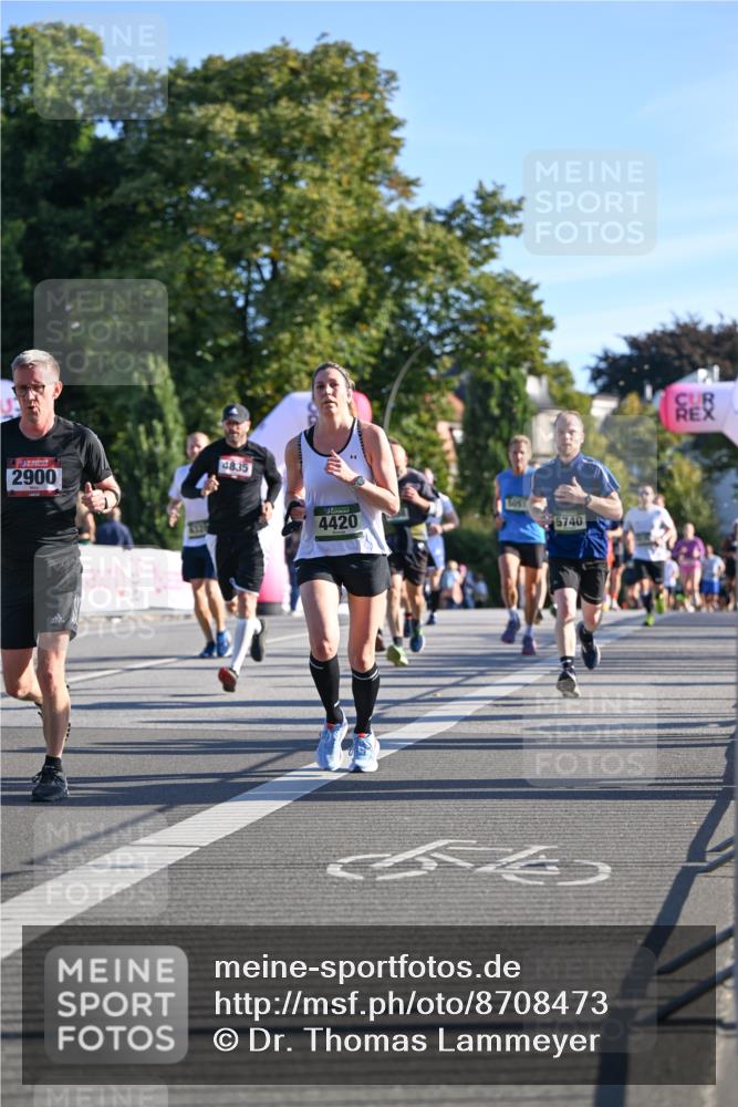 07.09.2025 - BARMER Alsterlauf Dr. Thomas Lammeyer http://msf.ph/oto/8708473 07.09.2025 09:30:51 Laufen 4835, 2900, 6061, 4420, 5740 meine-sportfotos.de