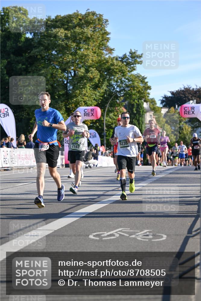 07.09.2025 - BARMER Alsterlauf Dr. Thomas Lammeyer http://msf.ph/oto/8708505 07.09.2025 09:30:57 Laufen 6235, 2802, 2162, 2697, 2507 meine-sportfotos.de