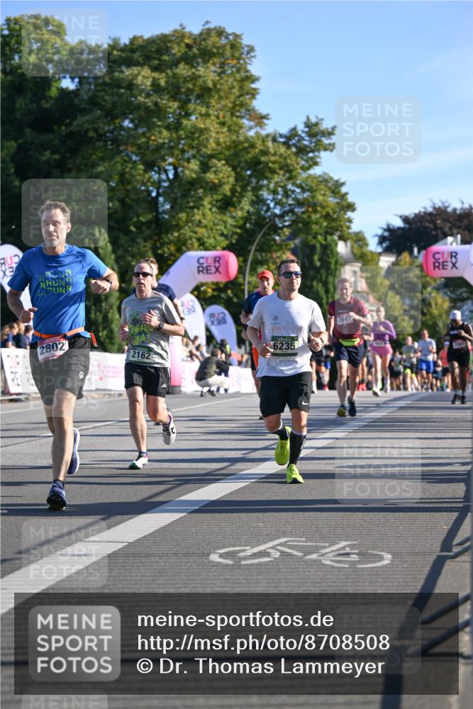 07.09.2025 - BARMER Alsterlauf Dr. Thomas Lammeyer http://msf.ph/oto/8708508 07.09.2025 09:30:57 Laufen 2802, 2697, 2162, 26235 meine-sportfotos.de