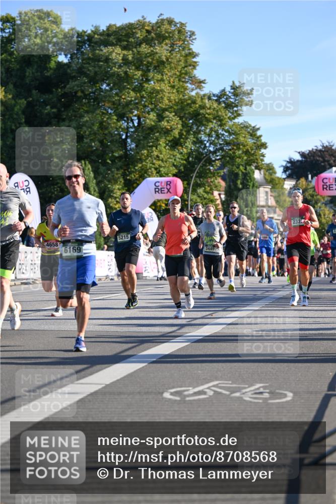 07.09.2025 - BARMER Alsterlauf Dr. Thomas Lammeyer http://msf.ph/oto/8708568 07.09.2025 09:31:09 Laufen 1, 4658, 6169, 5215, 3449, 2323 meine-sportfotos.de