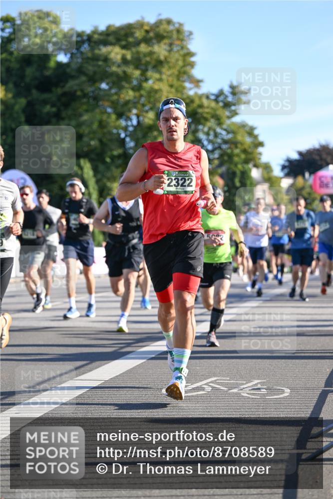 07.09.2025 - BARMER Alsterlauf Dr. Thomas Lammeyer http://msf.ph/oto/8708589 07.09.2025 09:31:12 Laufen 2322 meine-sportfotos.de