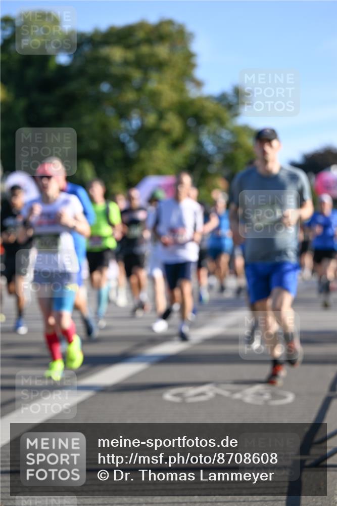 07.09.2025 - BARMER Alsterlauf Dr. Thomas Lammeyer http://msf.ph/oto/8708608 07.09.2025 09:31:15 Laufen  meine-sportfotos.de