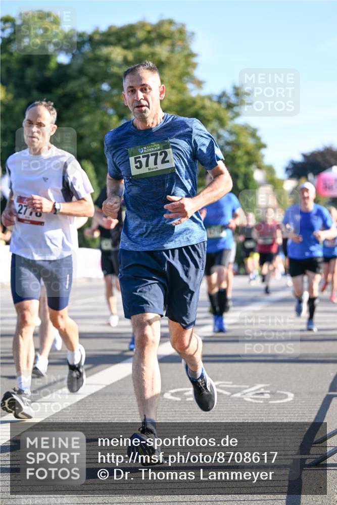 07.09.2025 - BARMER Alsterlauf Dr. Thomas Lammeyer http://msf.ph/oto/8708617 07.09.2025 09:31:16 Laufen 2778, 1936, 5772 meine-sportfotos.de