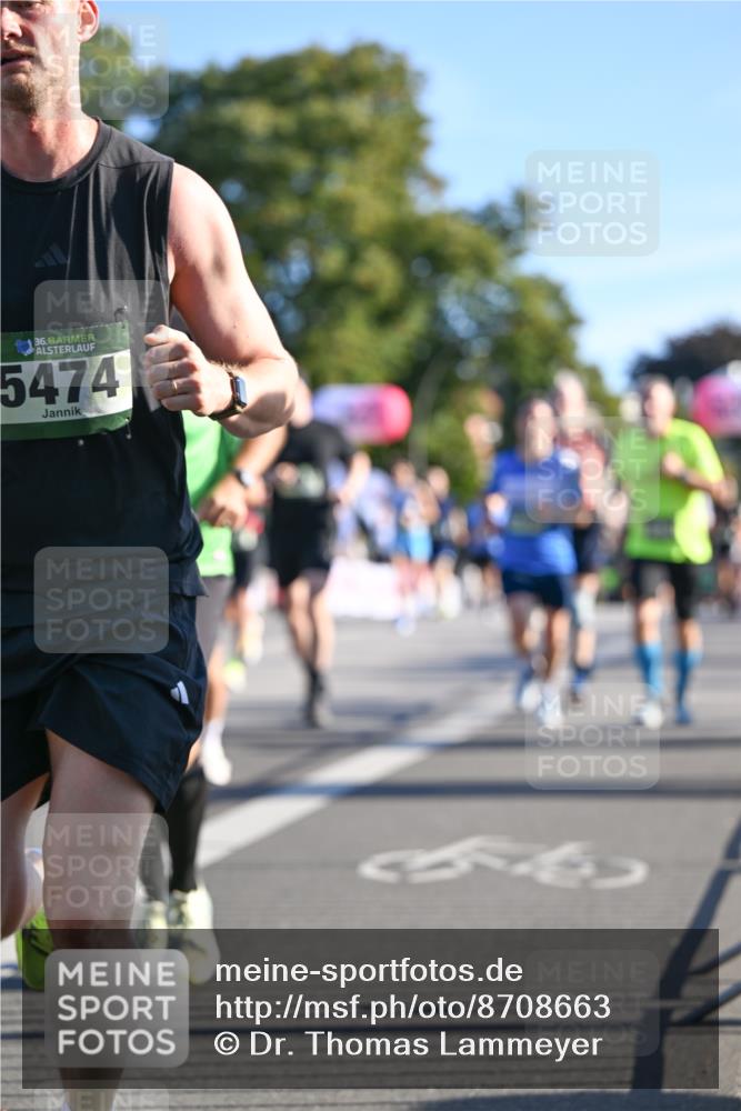 07.09.2025 - BARMER Alsterlauf Dr. Thomas Lammeyer http://msf.ph/oto/8708663 07.09.2025 09:31:25 Laufen 36, 5474, 44 meine-sportfotos.de