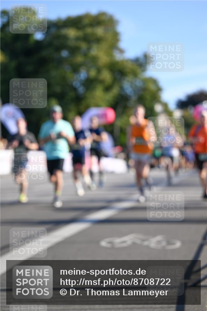 07.09.2025 - BARMER Alsterlauf Dr. Thomas Lammeyer http://msf.ph/oto/8708722 07.09.2025 09:31:34 Laufen  meine-sportfotos.de