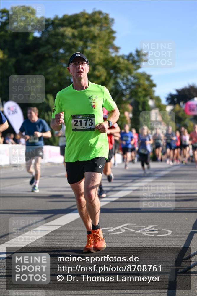 07.09.2025 - BARMER Alsterlauf Dr. Thomas Lammeyer http://msf.ph/oto/8708761 07.09.2025 09:31:43 Laufen 36, 2173 meine-sportfotos.de