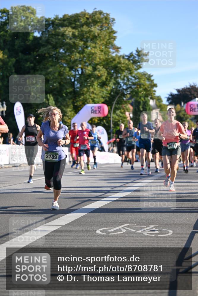 07.09.2025 - BARMER Alsterlauf Dr. Thomas Lammeyer http://msf.ph/oto/8708781 07.09.2025 09:31:46 Laufen 6017, 2789, 2014, 4979 meine-sportfotos.de