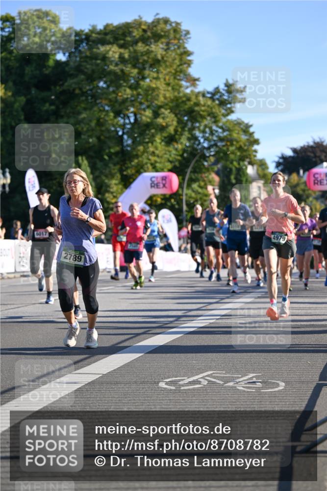 07.09.2025 - BARMER Alsterlauf Dr. Thomas Lammeyer http://msf.ph/oto/8708782 07.09.2025 09:31:47 Laufen 6017, 2789, 4979 meine-sportfotos.de