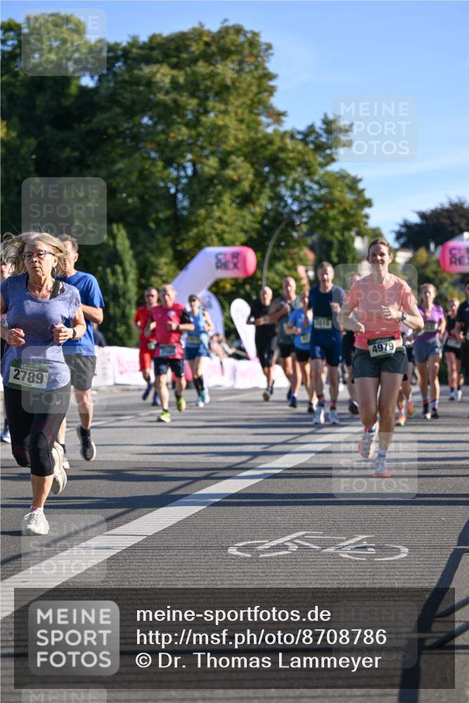 07.09.2025 - BARMER Alsterlauf Dr. Thomas Lammeyer http://msf.ph/oto/8708786 07.09.2025 09:31:47 Laufen 2789, 4979 meine-sportfotos.de
