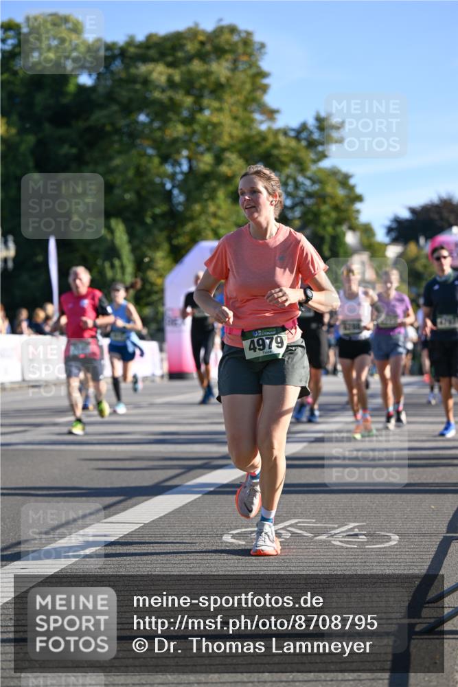07.09.2025 - BARMER Alsterlauf Dr. Thomas Lammeyer http://msf.ph/oto/8708795 07.09.2025 09:31:48 Laufen 4979 meine-sportfotos.de
