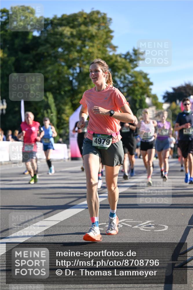 07.09.2025 - BARMER Alsterlauf Dr. Thomas Lammeyer http://msf.ph/oto/8708796 07.09.2025 09:31:49 Laufen 4979 meine-sportfotos.de