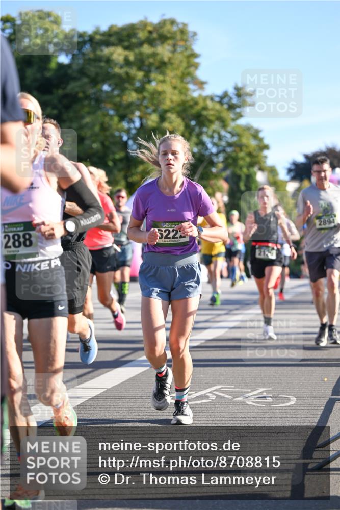 07.09.2025 - BARMER Alsterlauf Dr. Thomas Lammeyer http://msf.ph/oto/8708815 07.09.2025 09:31:52 Laufen 288, 36, 5222, 2894 meine-sportfotos.de