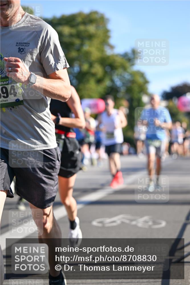 07.09.2025 - BARMER Alsterlauf Dr. Thomas Lammeyer http://msf.ph/oto/8708830 07.09.2025 09:31:54 Laufen 94, 36, 10 meine-sportfotos.de