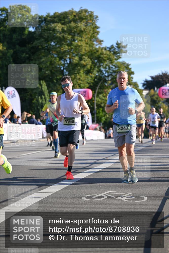 07.09.2025 - BARMER Alsterlauf Dr. Thomas Lammeyer http://msf.ph/oto/8708836 07.09.2025 09:31:55 Laufen 4160, 3247 meine-sportfotos.de