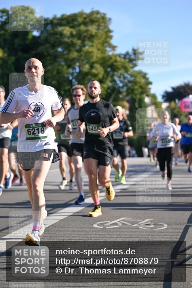 07.09.2025 - BARMER Alsterlauf Dr. Thomas Lammeyer http://msf.ph/oto/8708879 07.09.2025 09:32:02 Laufen 36, 6218, 5455, 10 meine-sportfotos.de