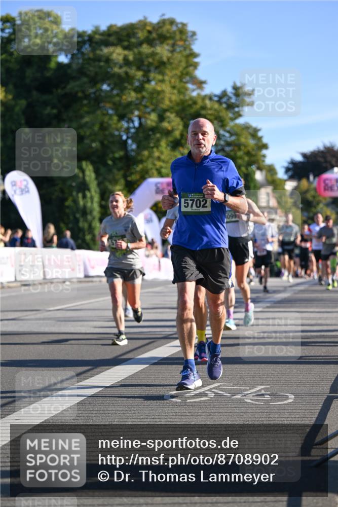 07.09.2025 - BARMER Alsterlauf Dr. Thomas Lammeyer http://msf.ph/oto/8708902 07.09.2025 09:32:06 Laufen 5702 meine-sportfotos.de
